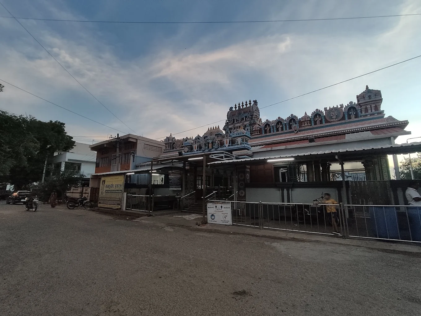 Tiruppur Tirupathi Sri Venkatesa Perumal Temple